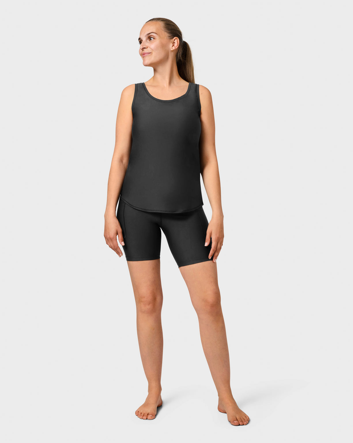 Modell 168 cm, bär S