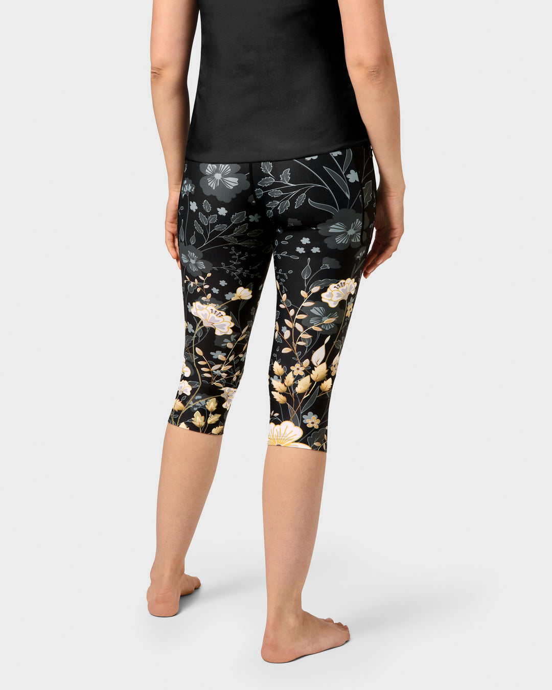 Signature Elegant Floral Capri
