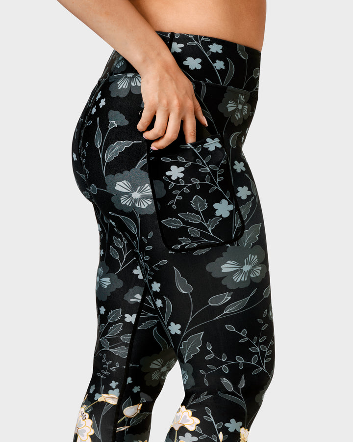 Signature Elegant Floral Leggings