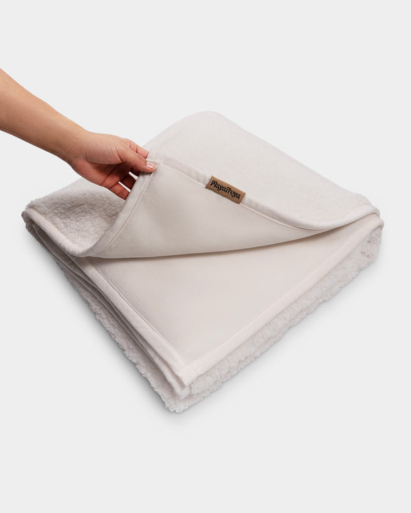 Faye Off-White Blanket