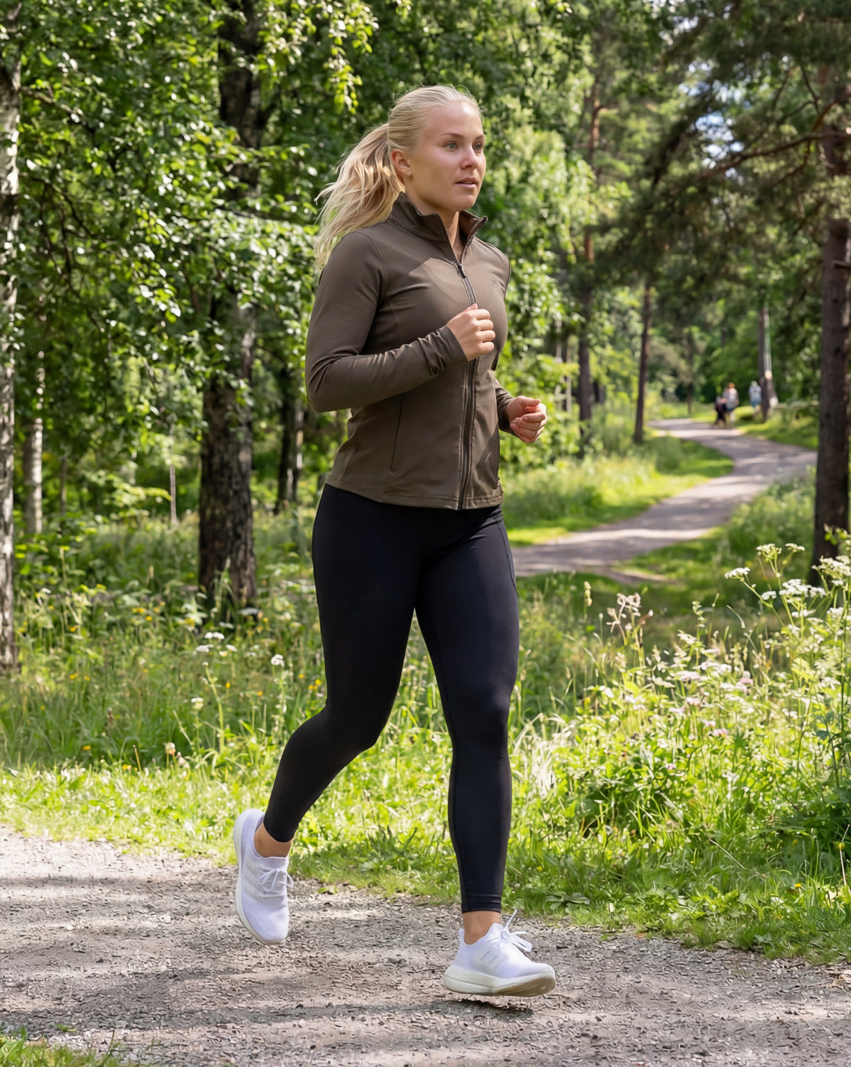 Modell 170 cm, bär S