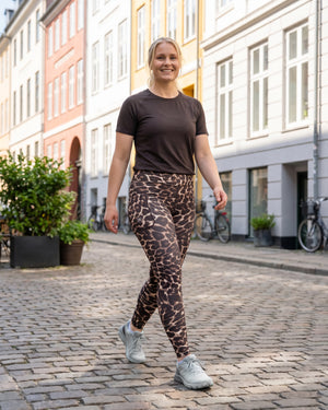 Modell 167 cm, bär M