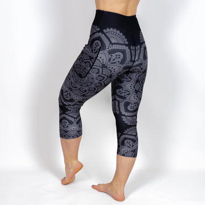 Dark Mandala Capri