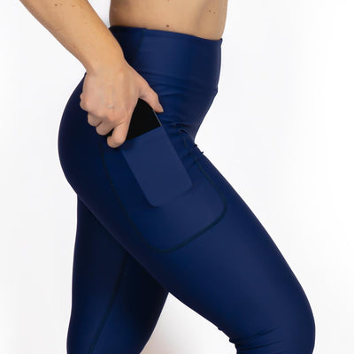 Navy Capri